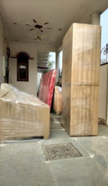Wardrobe and fridge packed – packers and movers in Lucknow